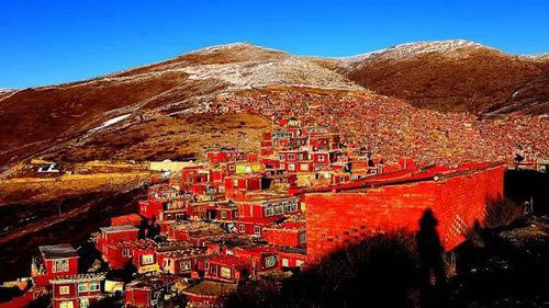 稻城到色达最新路况信息