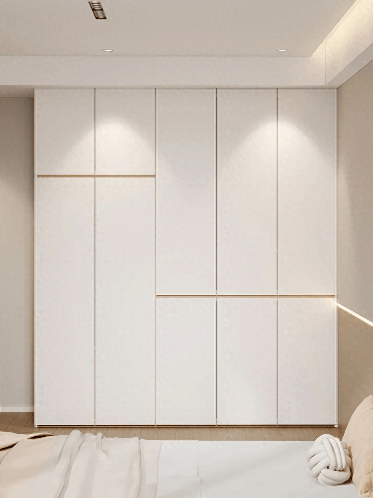 2024年最新款衣柜,衣柜里的秘密世界,最新款衣柜的温馨故事