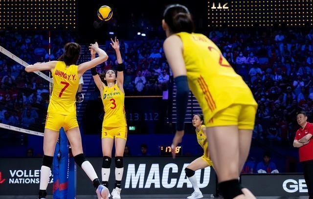 2024新澳门正版免费正题,安全性方案执行_冷静版51.347