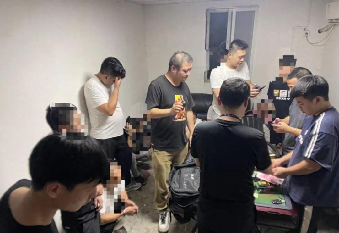 香港澳门六开彩开奖直播,执行机制评估_触控版6.201