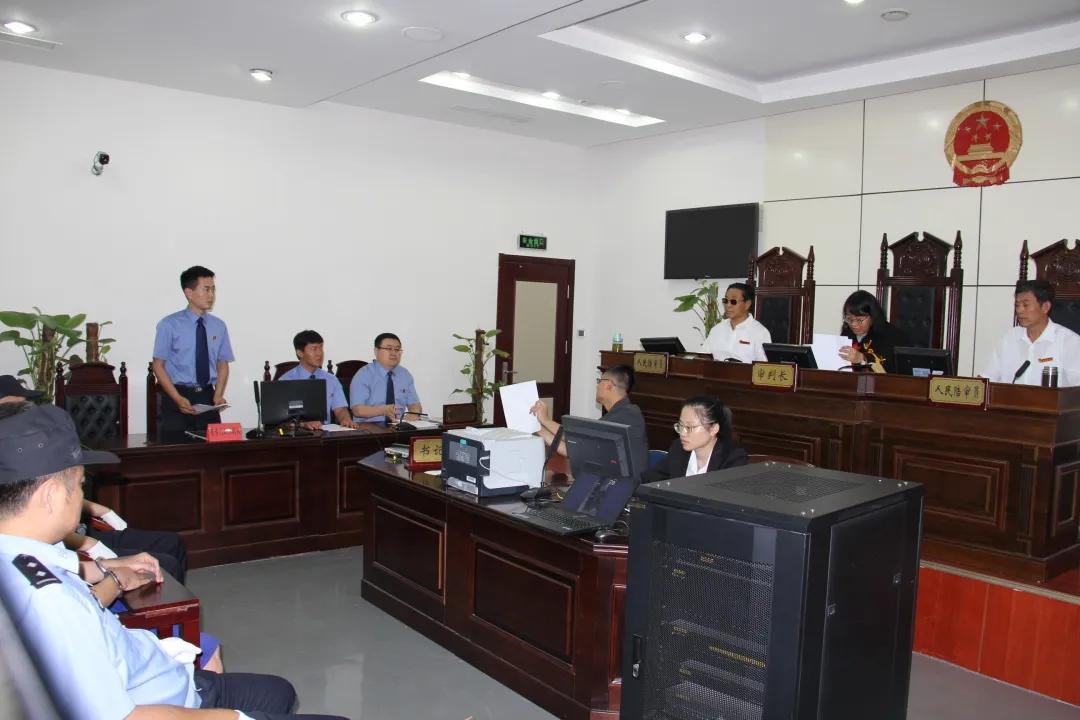 张伟近期照片,张伟近期照片,观察与解读