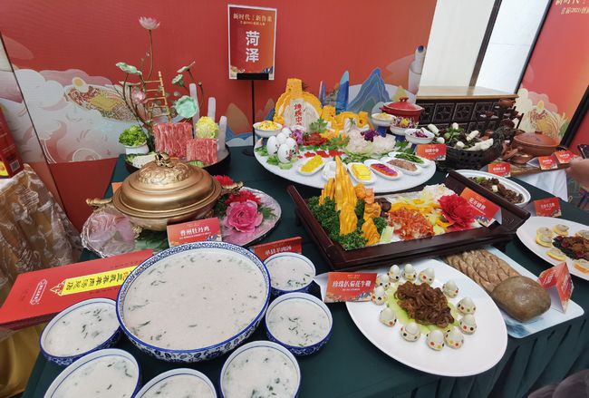 比赛菜品盛宴,味蕾狂欢与友情交织的美食之旅