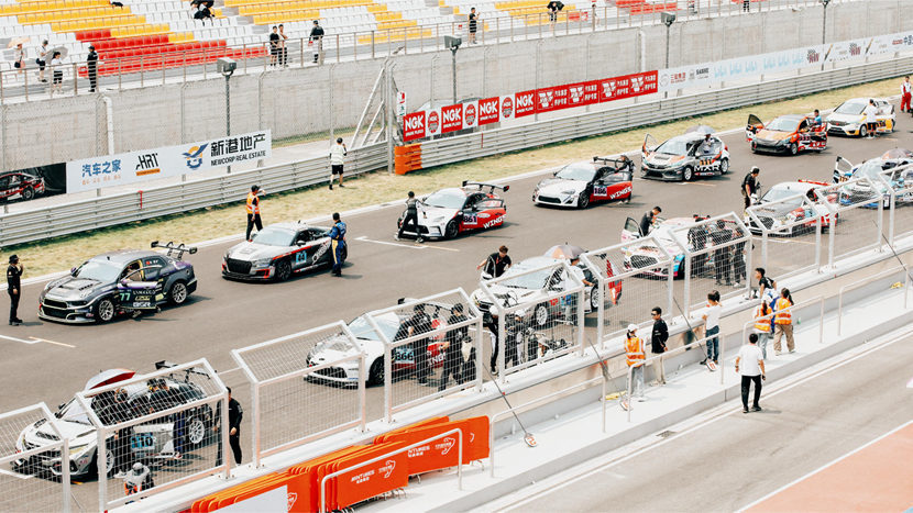 国际汽车比赛,极速激情的盛宴!