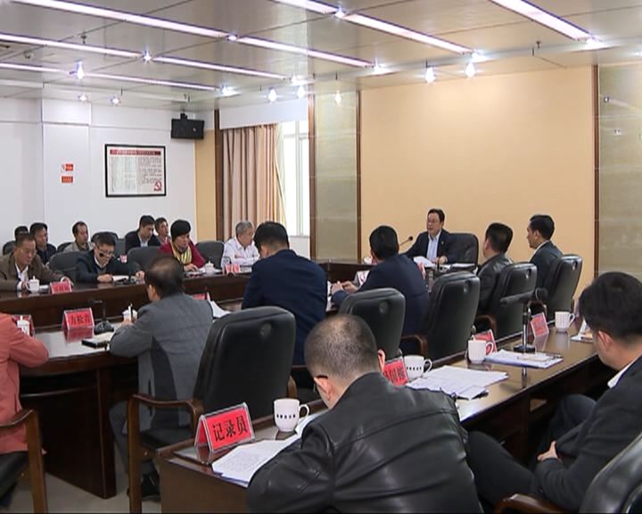 时代杰出人物陈群峰，引领风潮，铸就辉煌